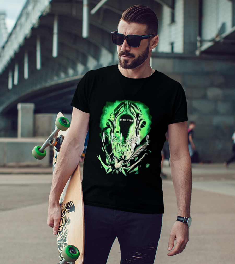 Xenomorph Aliens This Time It's War Alien Franchise Movie T-Shirt