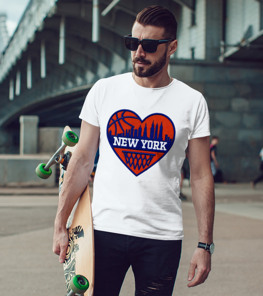 New York Knicks Heart Skyline Basketball Hoop T-Shirt