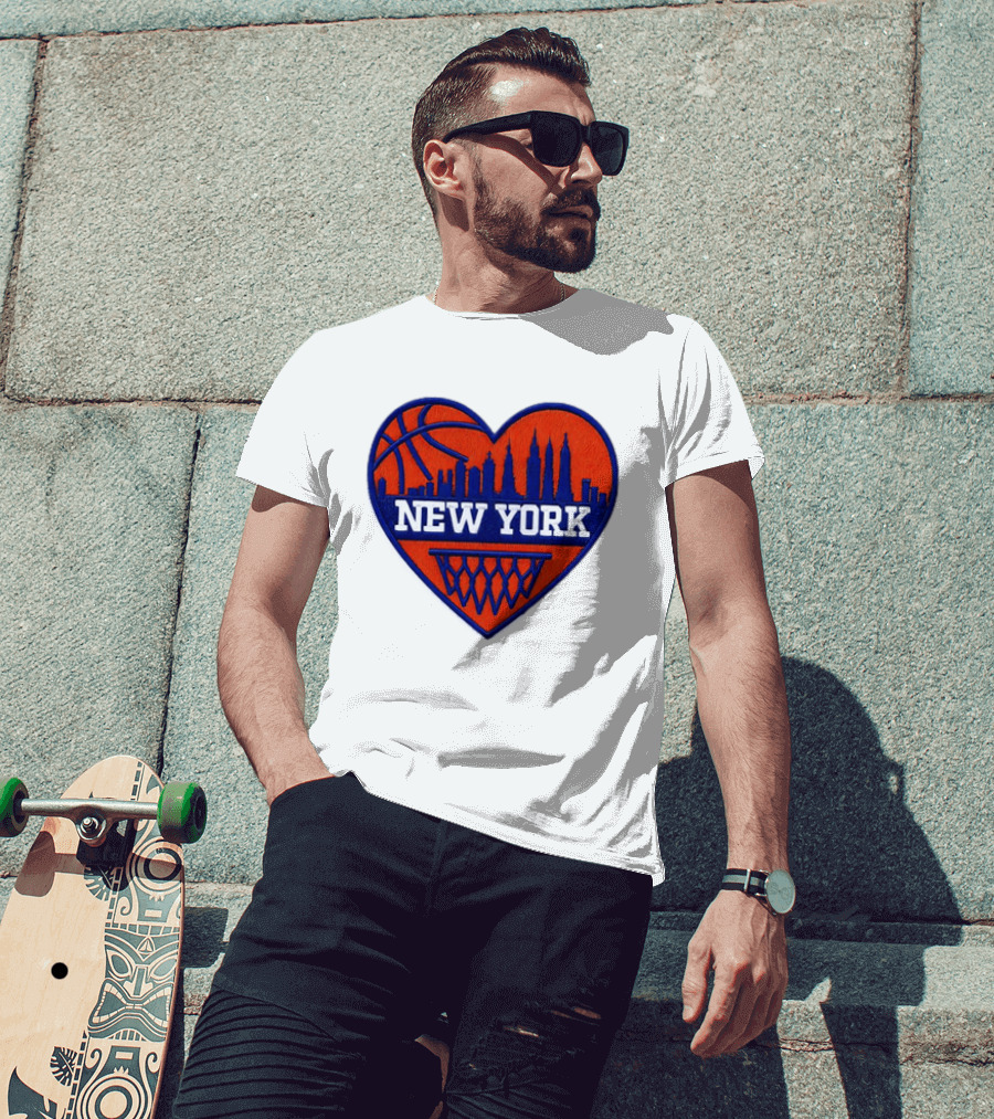 New York Knicks Heart Skyline Basketball Hoop T-Shirt