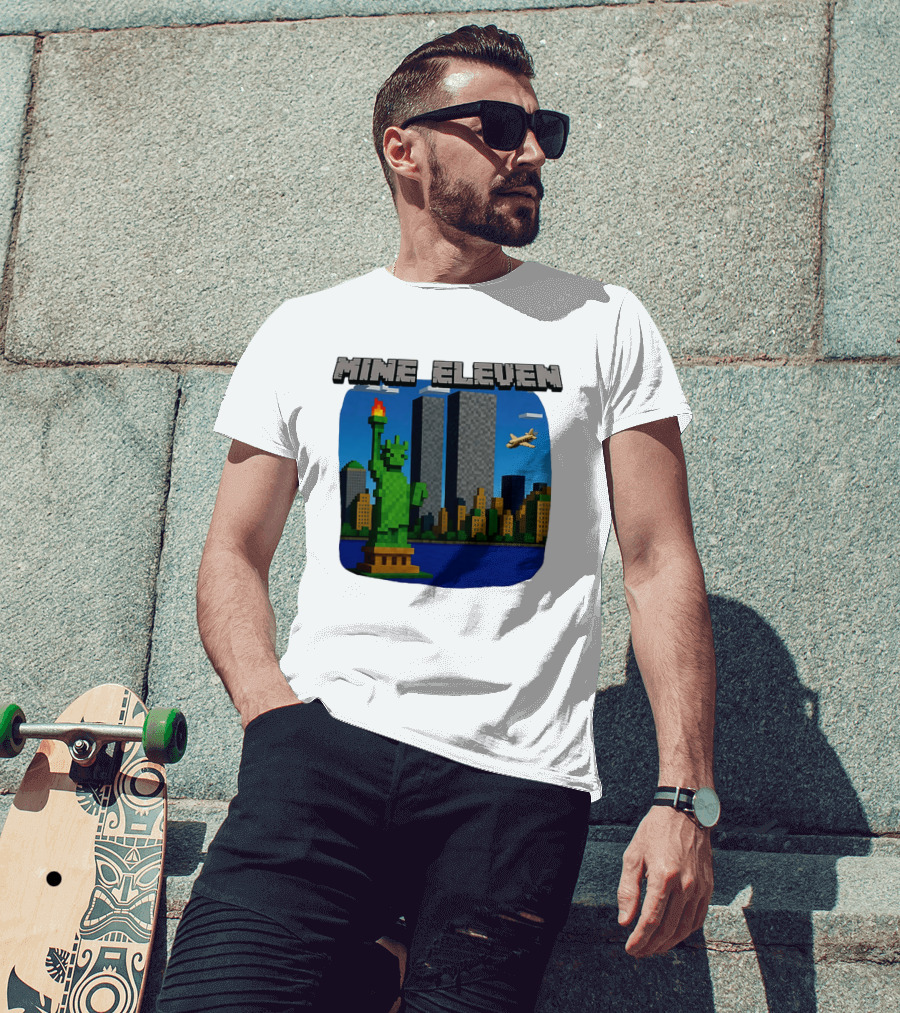 Mine Eleven Pixel City Statue Vector World Twin Towers Scene T-Shirt