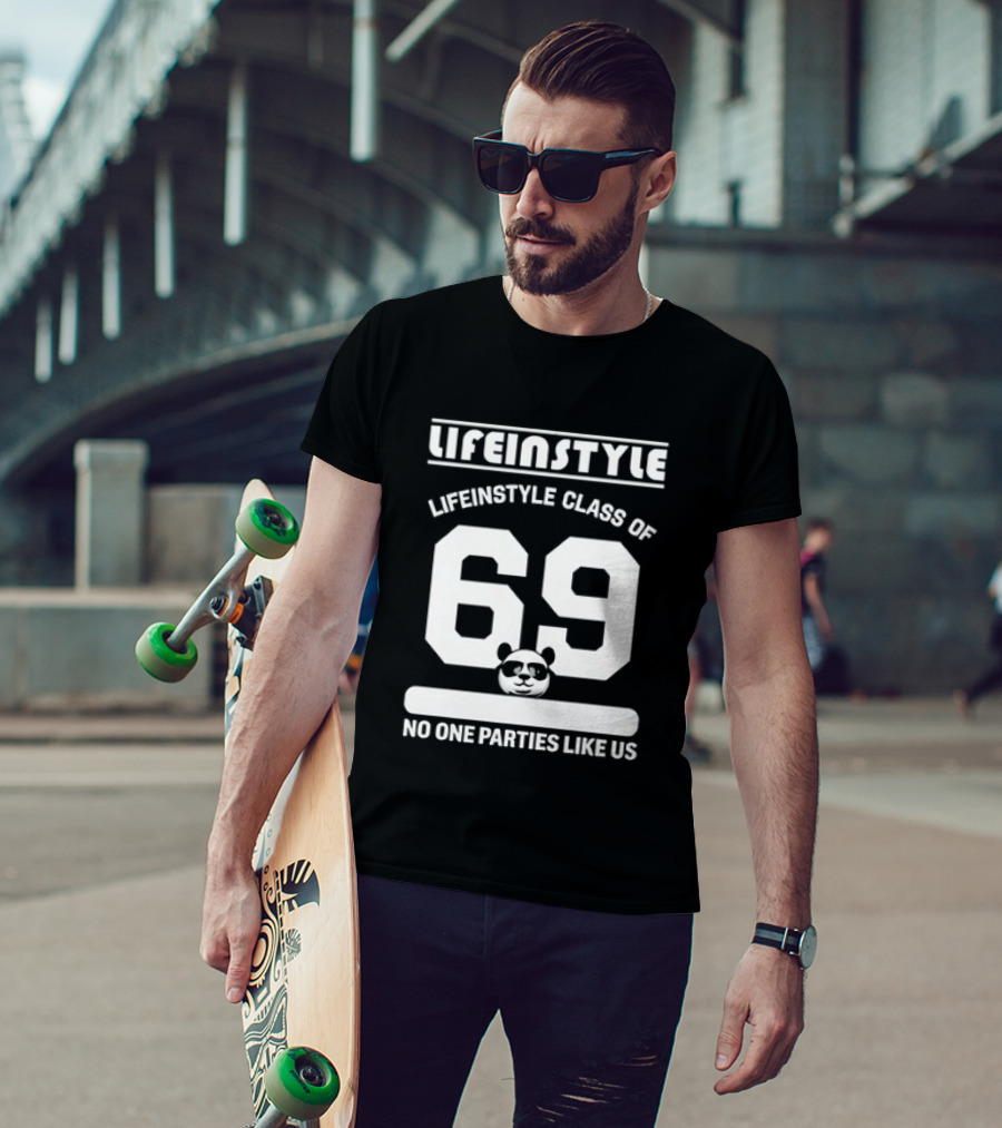 Lifeinstyle Class Of 69 No One Parties Like Us T-Shirt