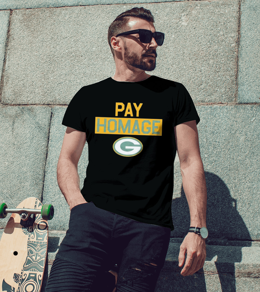 Green Bay Packers Pay Homage With Iconic G T-Shirt