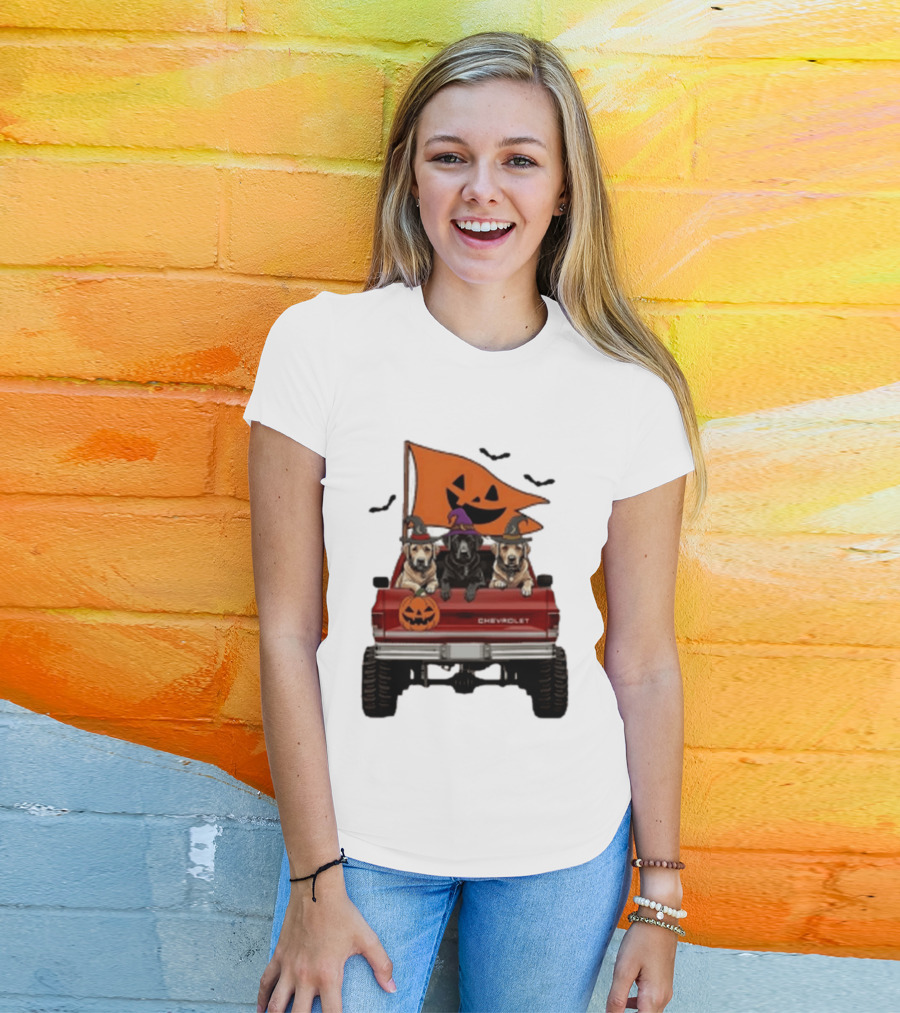 Chevrolet Halloween Dogs In Truck With Pumpkin And Bats T-Shirt