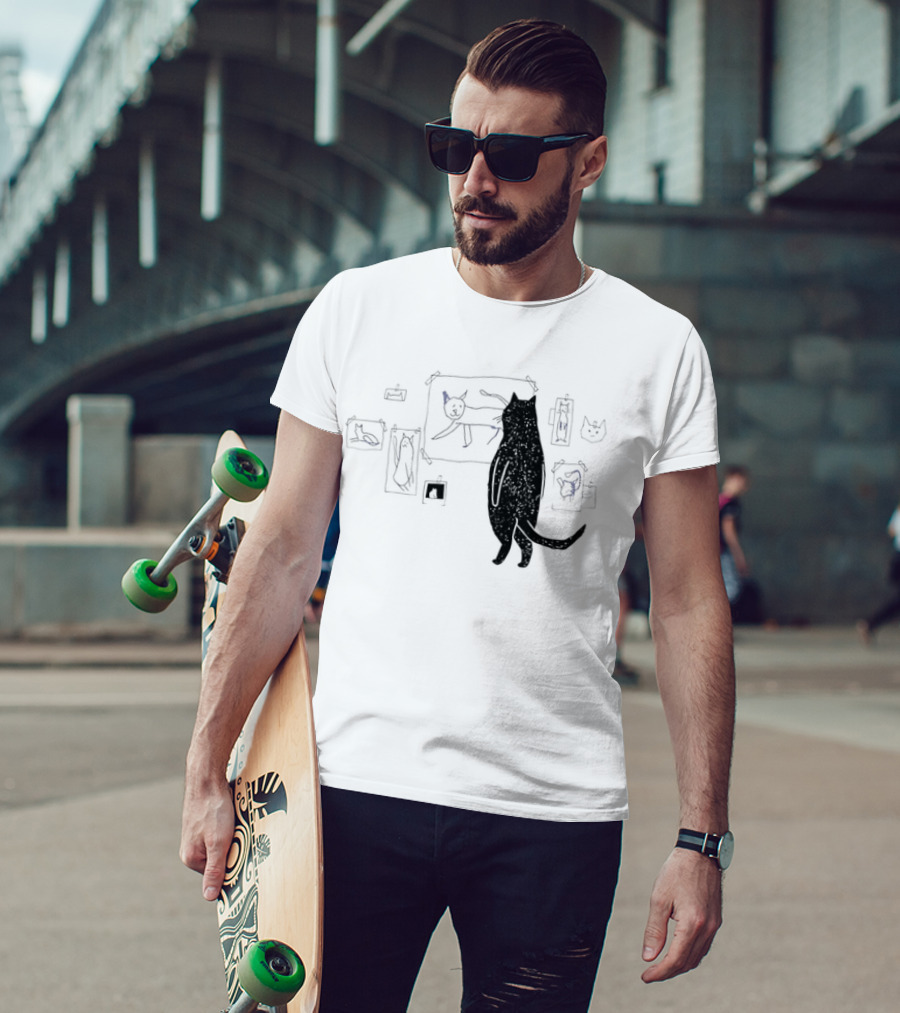 Black Cat Observing Doodle Drawings Of Cats T-Shirt