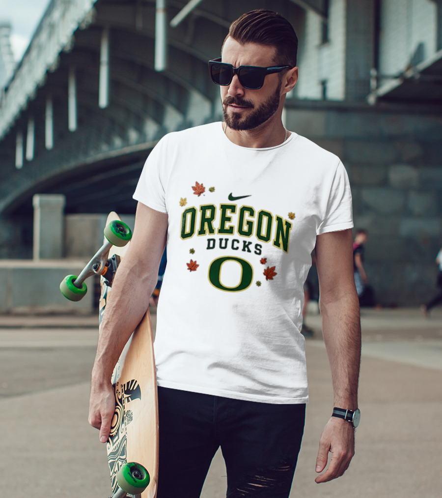 Oregon Ducks Nike Fall Leaves T-Shirt