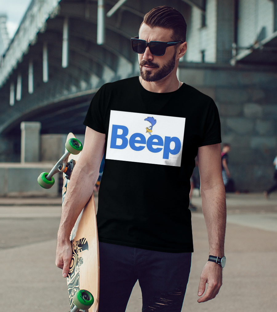 Looney Tunes Road Runner Beep Text Featuring Iconic Cartoon T-Shirt