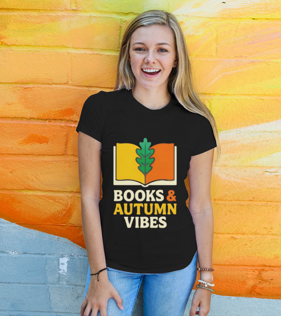 Books And Autumn Vibes Cozy Reading Season T-Shirt