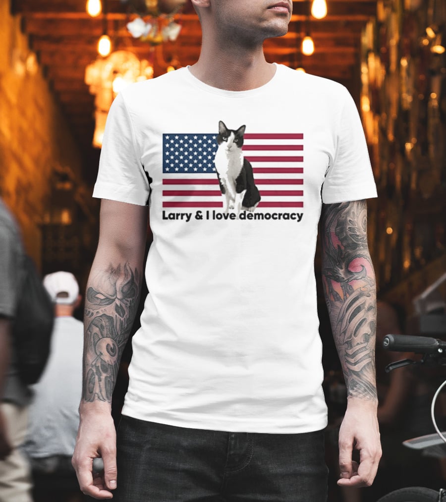 Larry I Love Democracy Cat American Flag T-Shirt
