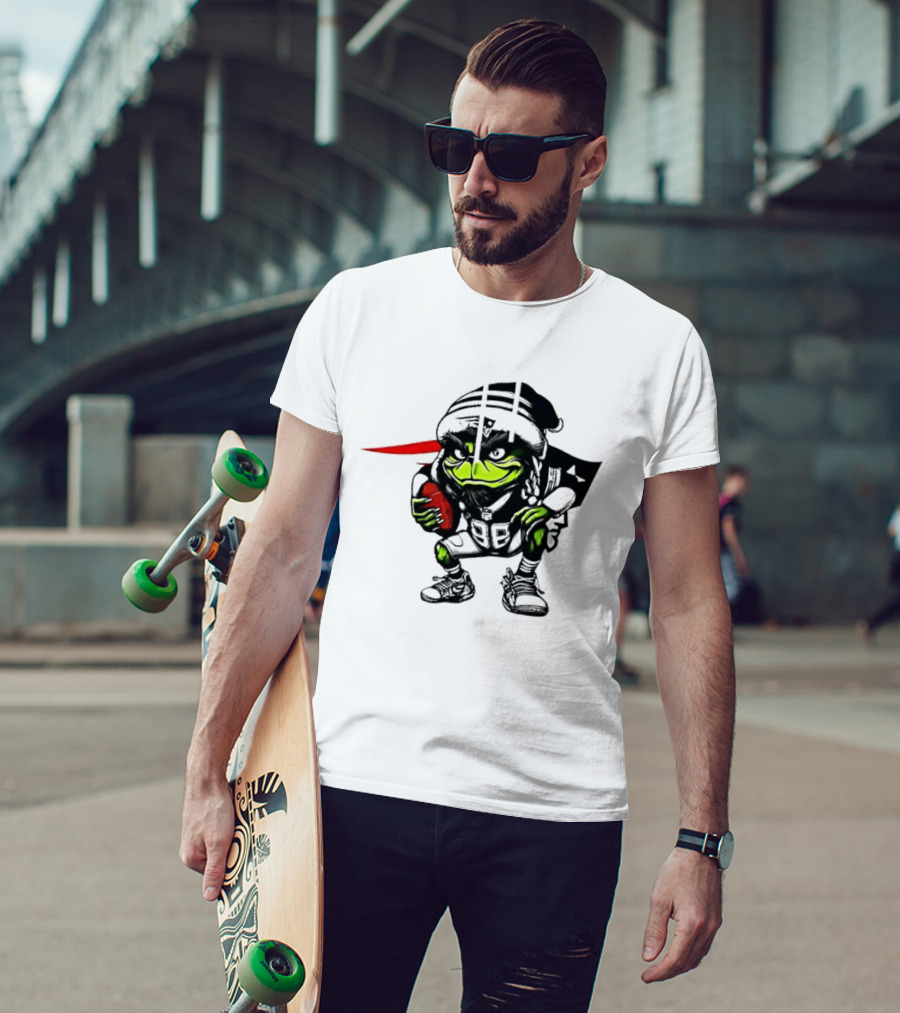 New England Patriots Grinch Christmas Football Collaboration T-Shirt