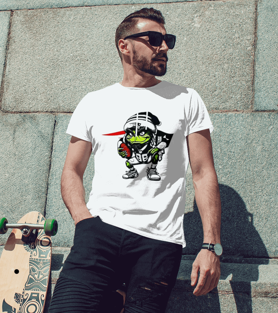 New England Patriots Grinch Christmas Football Collaboration T-Shirt