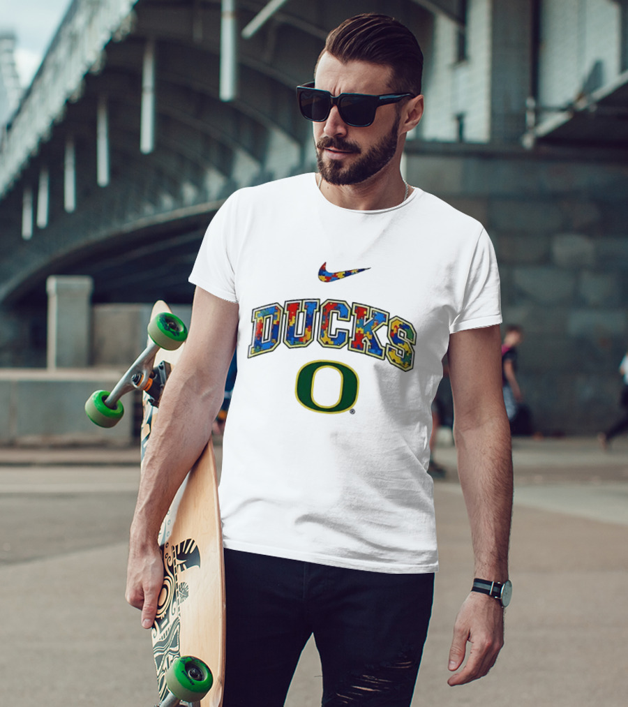 Oregon Ducks Autism Awareness Accept Understand Love Puzzle Nike T-Shirt
