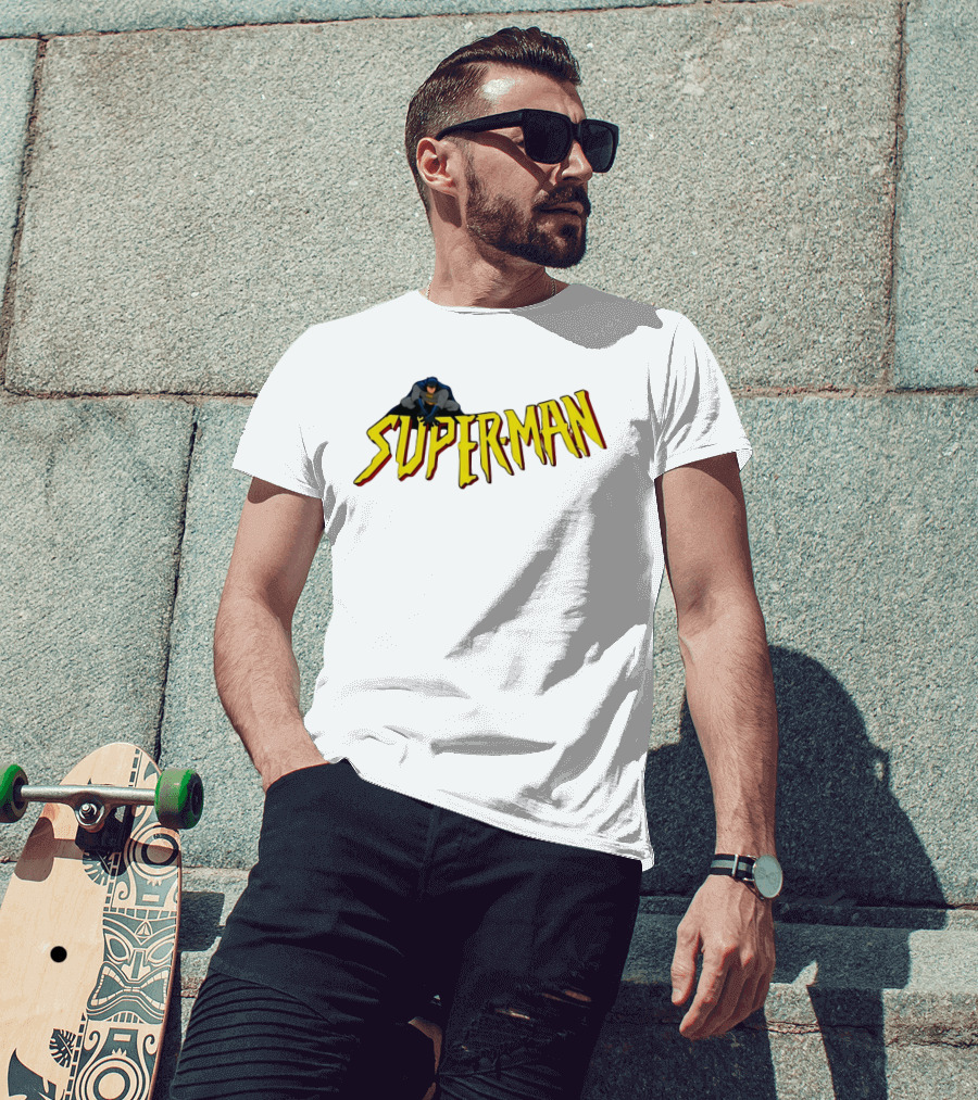 Batman Crouching On Superman Lettering DC Comics T-Shirt