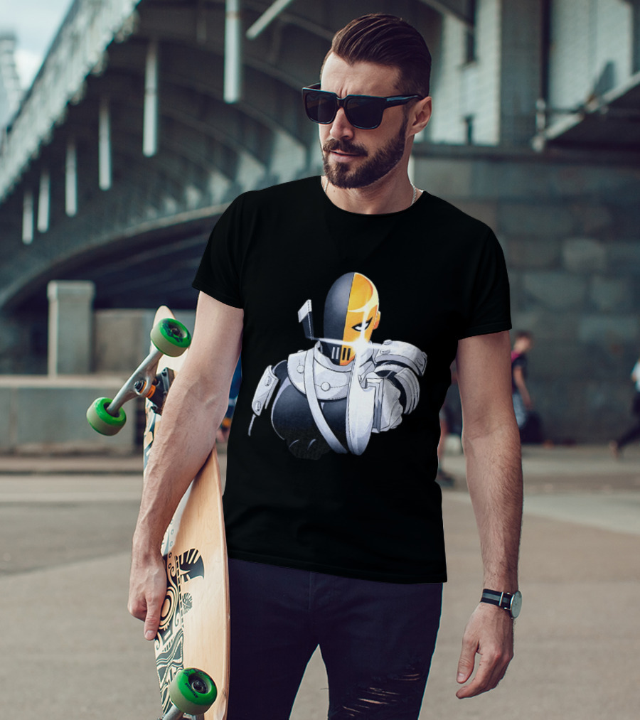 Deathstroke DC Comics Armor Sword Wielding T-Shirt