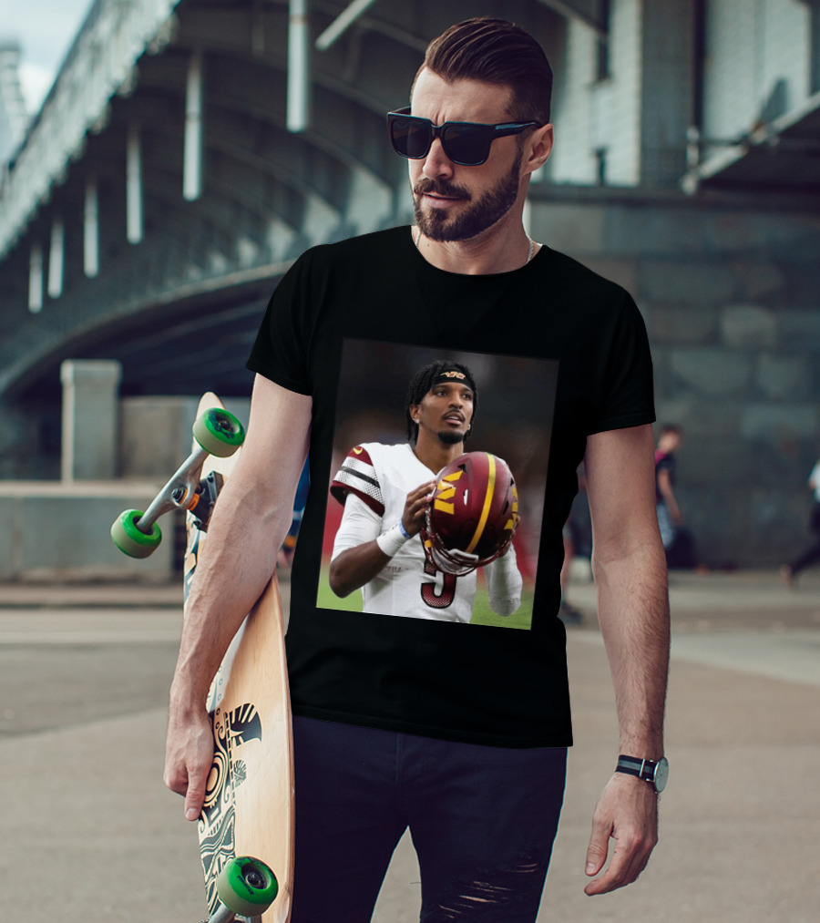 Washington Commanders Quarterback Jayden Daniels Football Player Sports T-Shirt