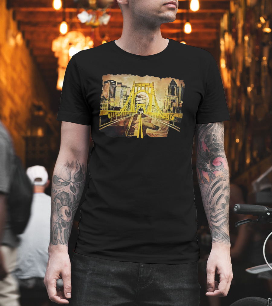 Pittsburgh Skyline 1992 Roberto Clemente Bridge Piano Player T-Shirt