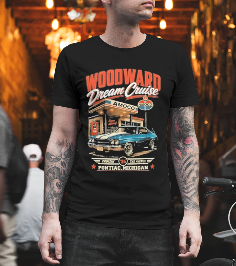 Woodward Dream Cruise Pontiac Michigan Amoco Service Station Classic Car T-Shirt