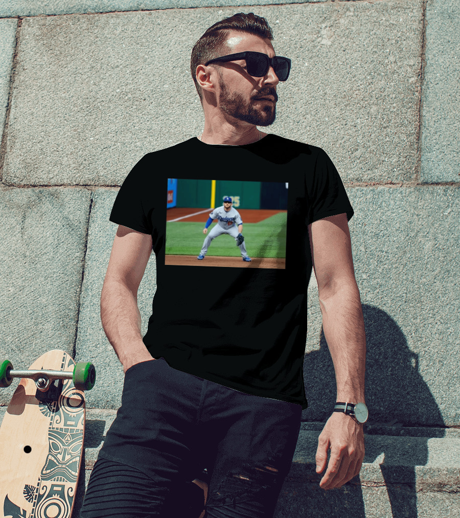Los Angeles Dodgers Max Muncy Jersey Number 13 Third Baseman Action Shot T-Shirt