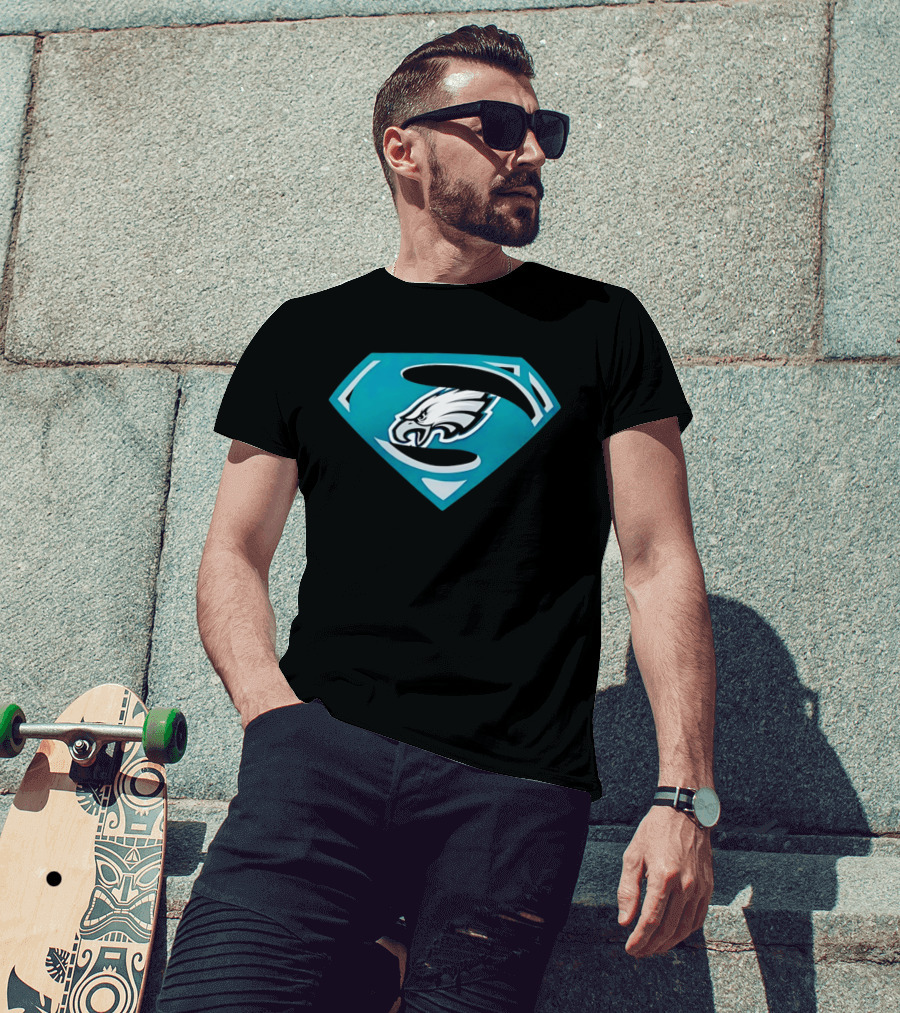 Philadelphia Eagles Superman Crest NFL Football Team T-Shirt