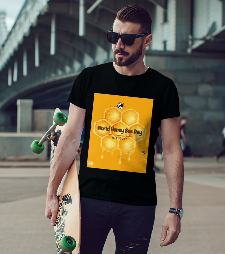World Honey Bee Day 15 August Honeycomb T-Shirt