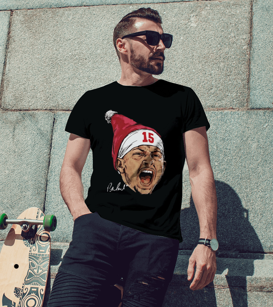 Pat Mahomes Screaming Face Red Santa Hat Number 15 Halftone Caricature T-Shirt