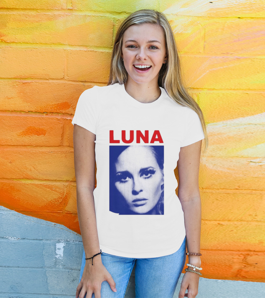 Luna Faye Retro Portrait Image T-Shirt