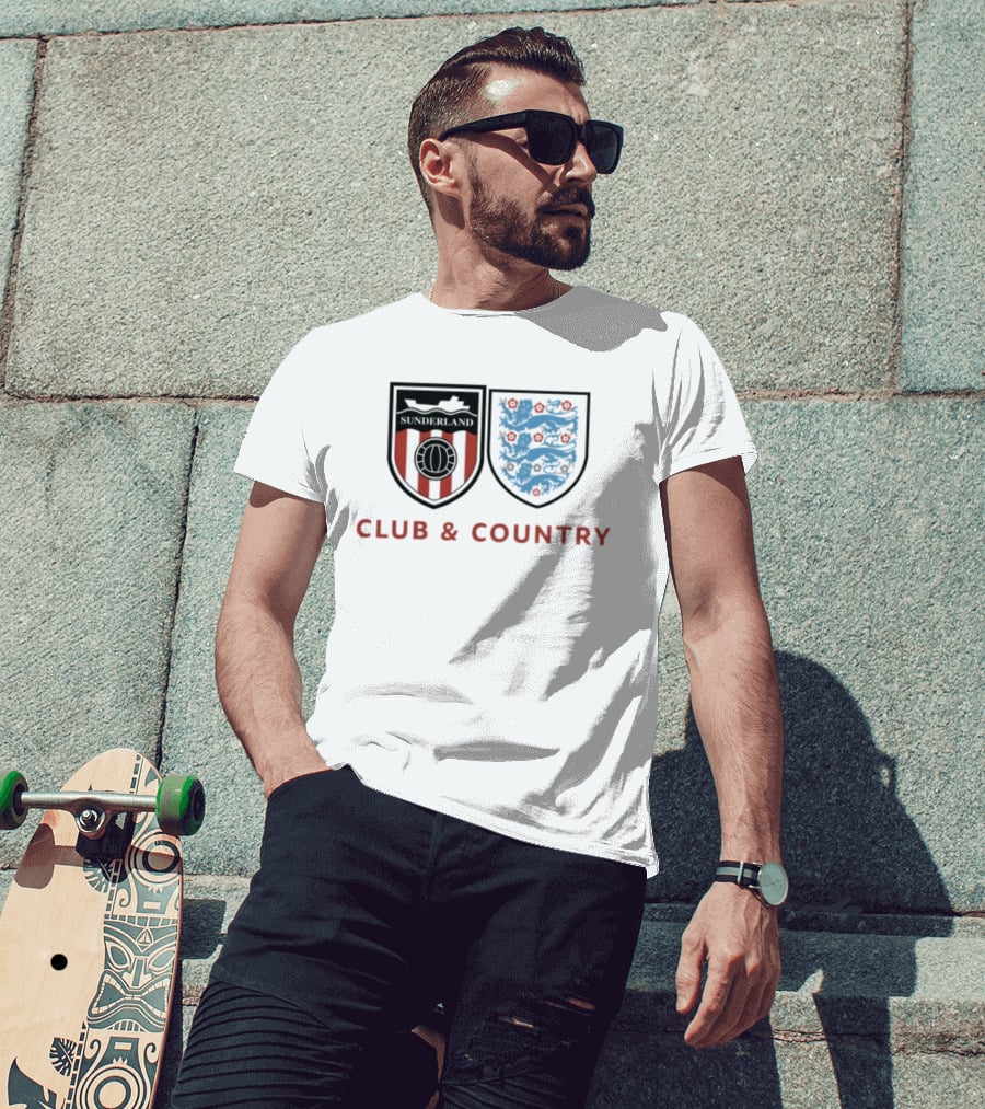 Sunderland Club & Country England Football Crest T-Shirt