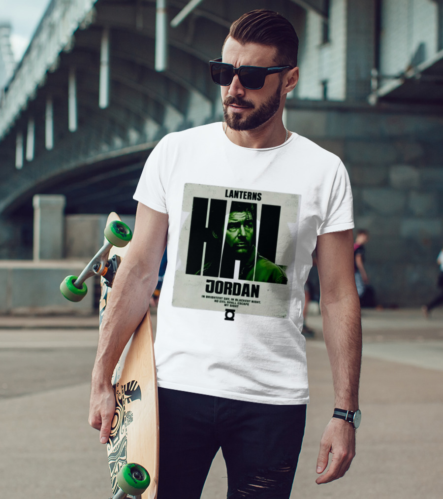 Hal Jordan Lanterns In Brightest Day In Blackest Night No Evil Shall Escape My Sight T-Shirt