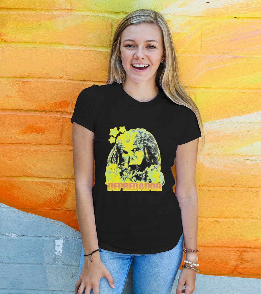 Depredador Predator Sci Fi With Kittens And Stars T-Shirt