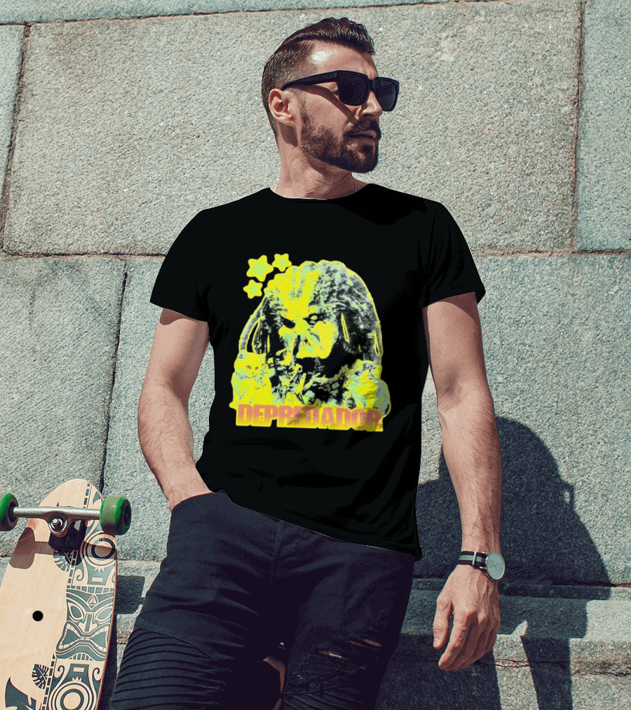 Depredador Predator Sci Fi With Kittens And Stars T-Shirt