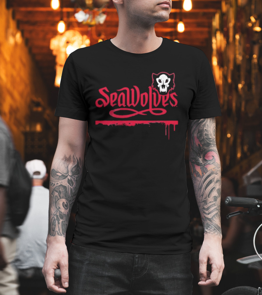 SeaWolves Skull Distressed Hockey Team Fan T-Shirt