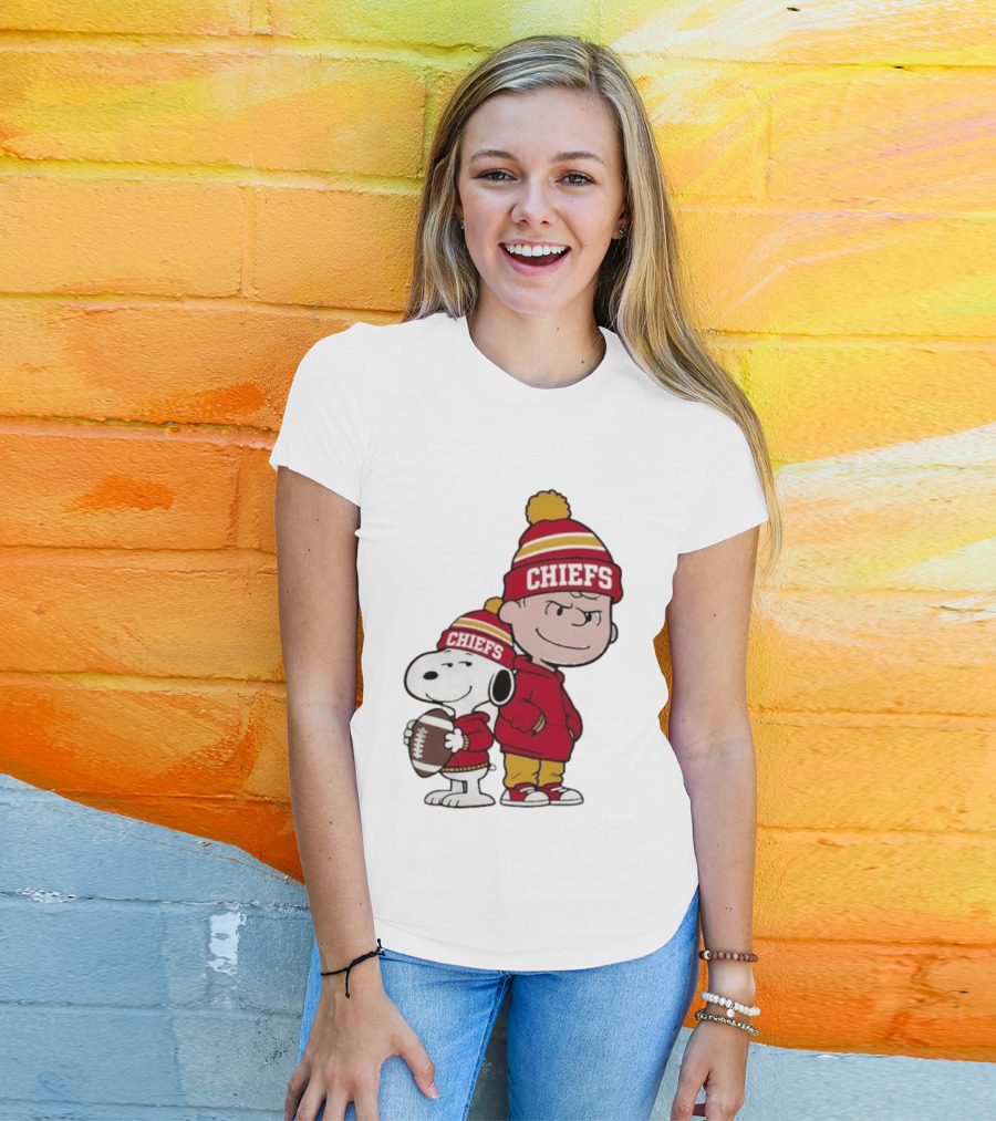 Snoopy And Charlie Brown Chiefs Football Fans Kansas City Chiefs T-Shirt