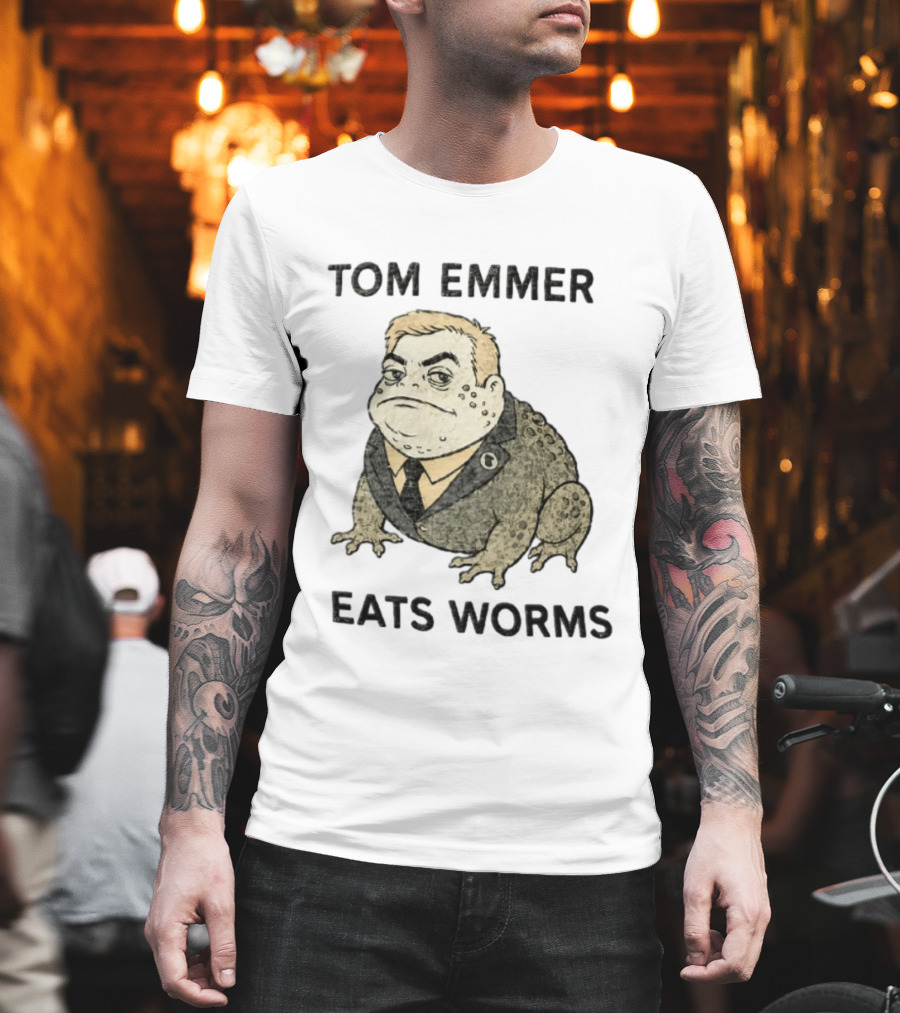 Tom Emmer Eats Worms Cartoon Toad Wearing Suit Tie T-Shirt
