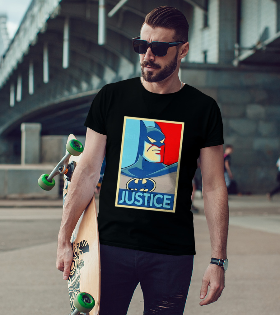 Justice Distressed Batman DC Comics T-Shirt