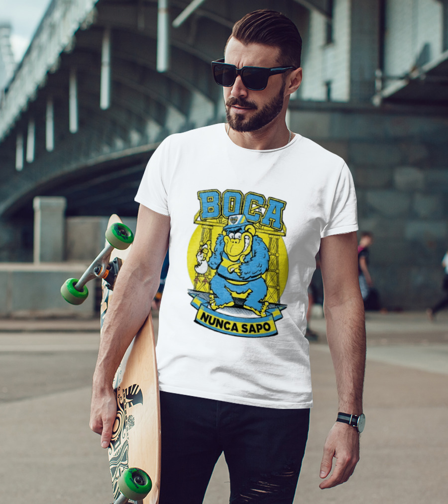 Boca Juniors Gorilla Wearing Cap Holding Chicken Boca Nunca Sapo T-Shirt