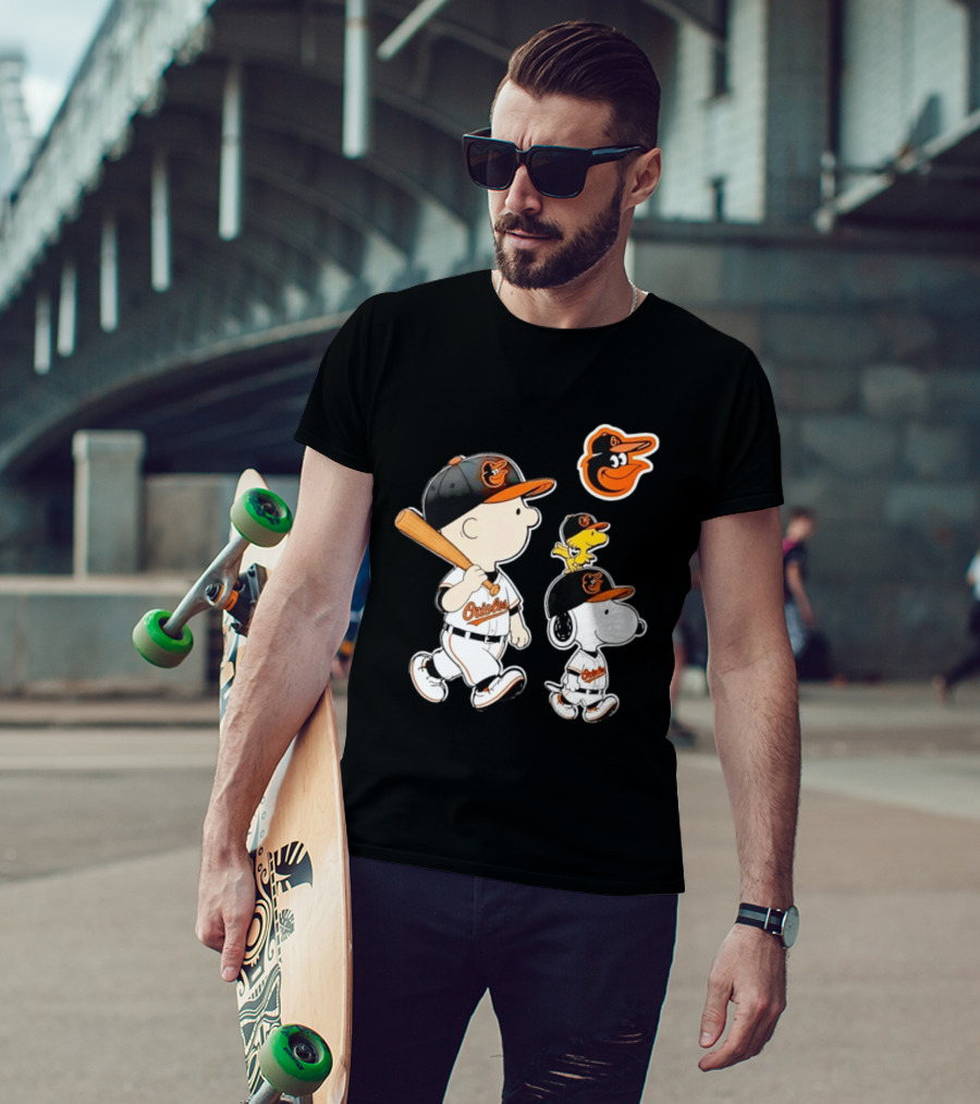 Woodstock Charlie Brown Snoopy Orioles Baseball Team T-Shirt