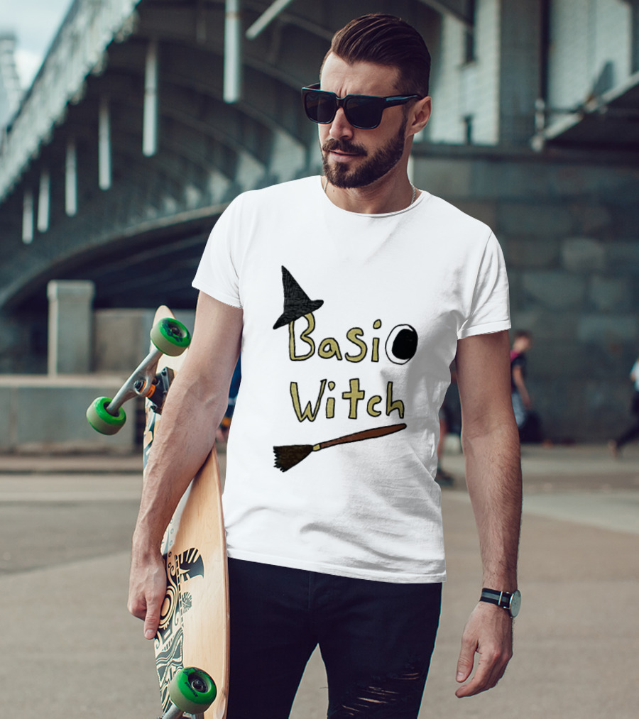 Basic Witch Halloween Witch Hat Broomstick T-Shirt