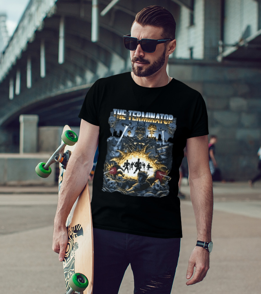 The Terminator Explosive Battle Scene Skull Motif With 800 Endoskeleton T-Shirt