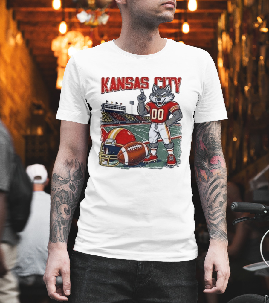 Kansas City Chiefs Wolf Mascot Football Stadium Scene T-Shirt