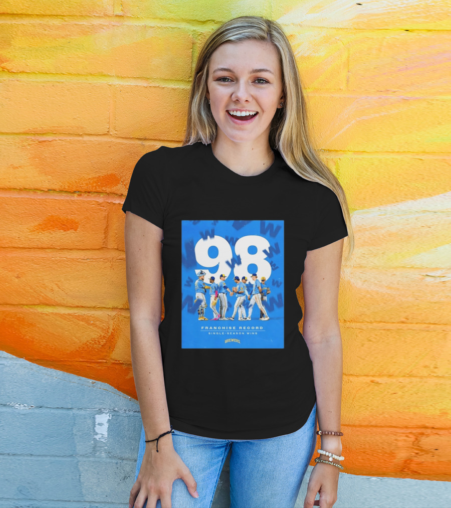 Milwaukee Brewers 98 Franchise Record Single Season Wins Team Celebration T-Shirt