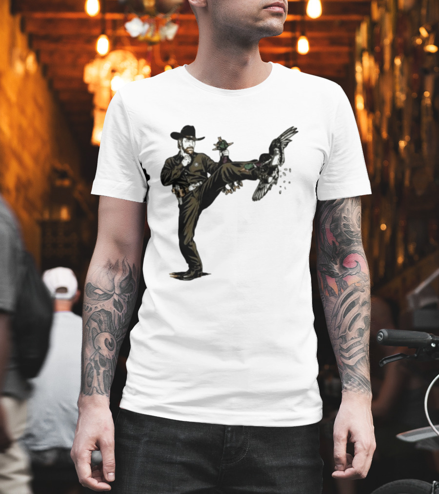Chuck Norris Roundhouse Kick Duck Hunting Action T-Shirt