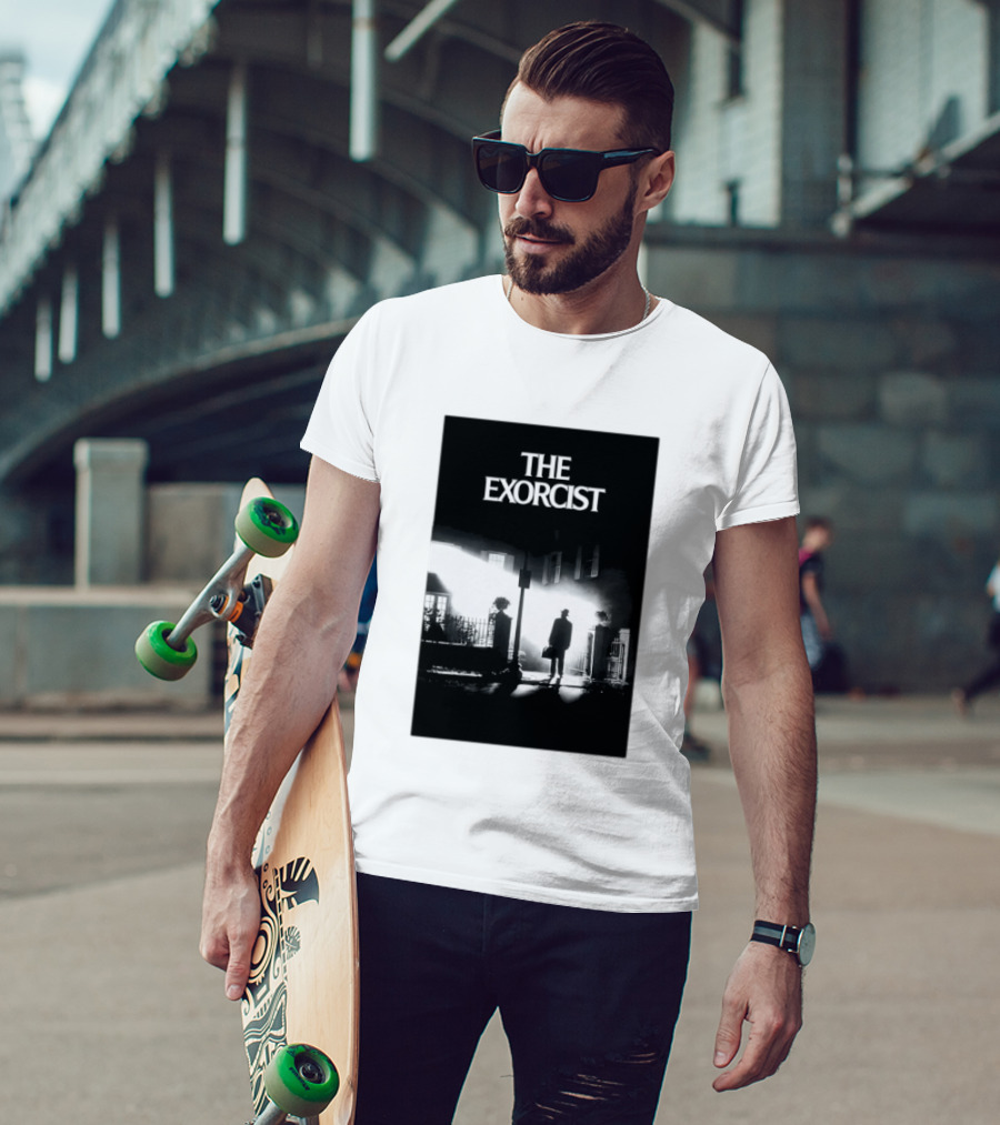 The Exorcist Iconic Horror Movie Walking Man Shadow Scene T-Shirt