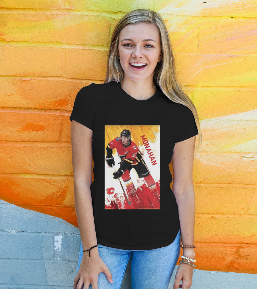 Sean Monahan Calgary Flames NHL Hockey Action T-Shirt