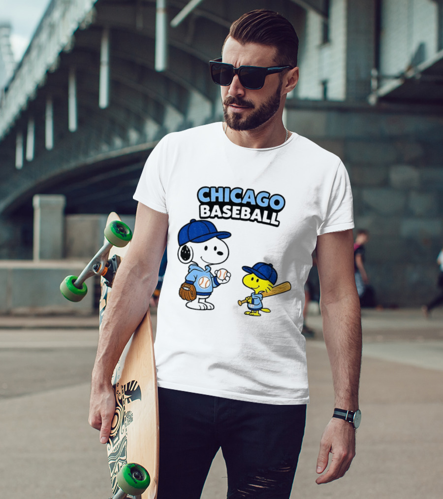 Chicago Cubs Baseball Snoopy Woodstock Peanuts Cartoon MLB T-Shirt