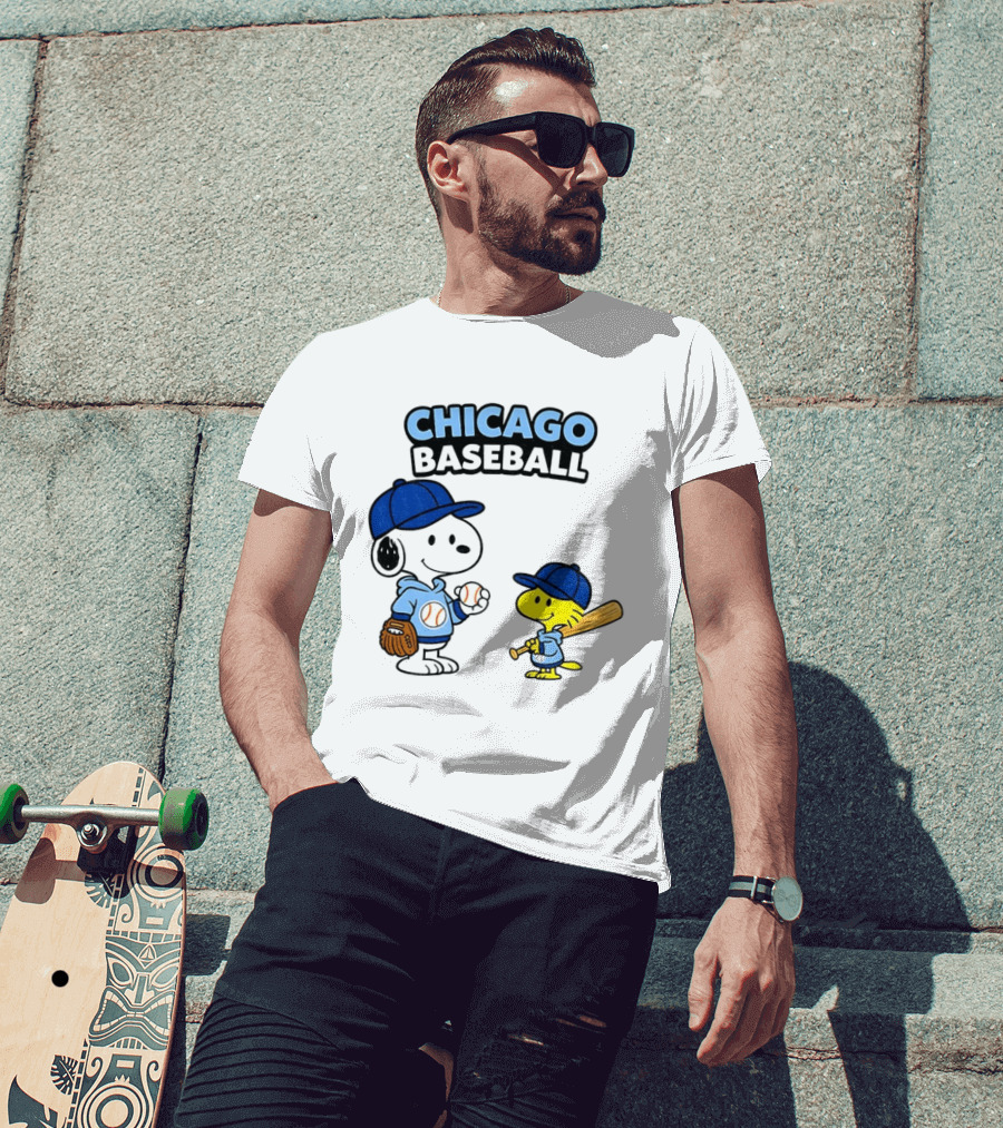 Chicago Cubs Baseball Snoopy Woodstock Peanuts Cartoon MLB T-Shirt