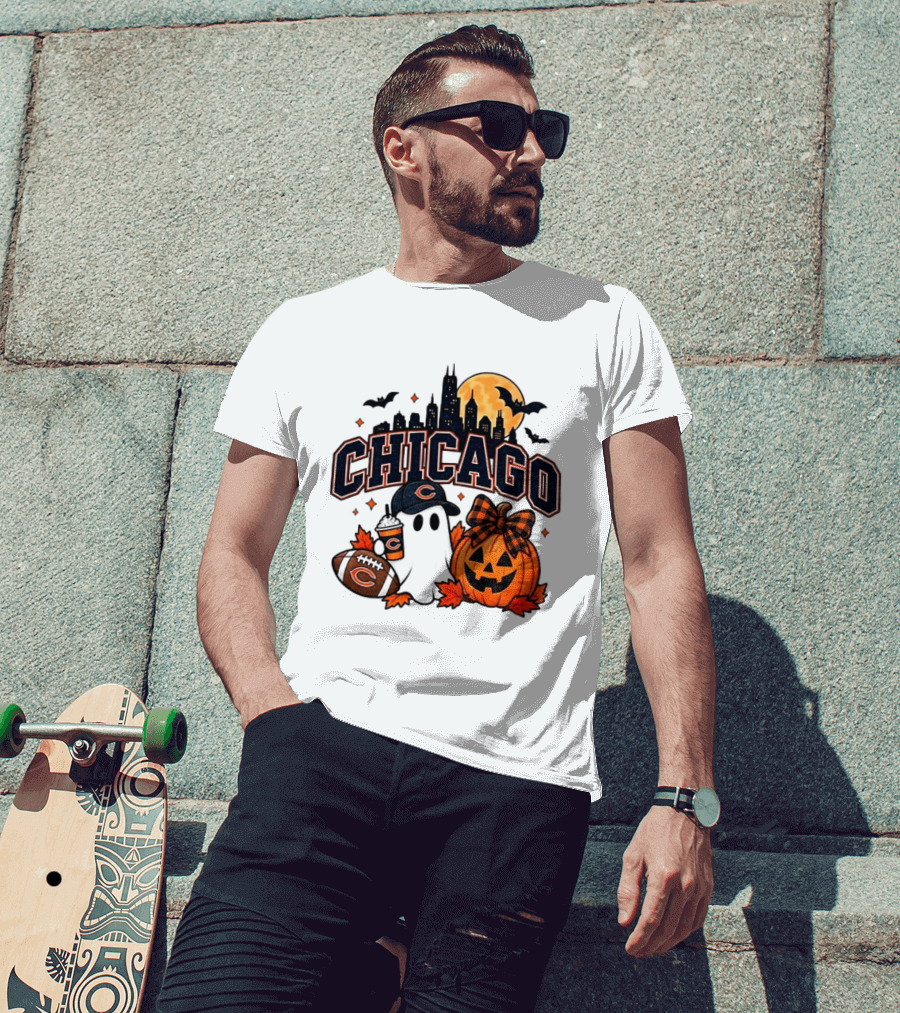 Chicago Bears Halloween Ghost Pumpkin Football Skyline Moon T-Shirt