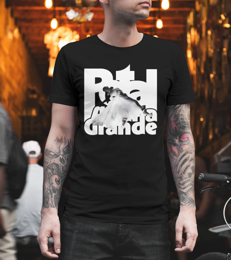 Petal Ariana Grande Pop Music Singer Floating T-Shirt