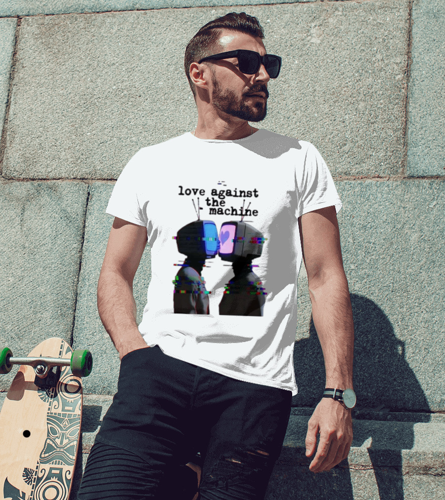 Love Against The Machine Two Television Heads Kissing Glitch Heart T-Shirt