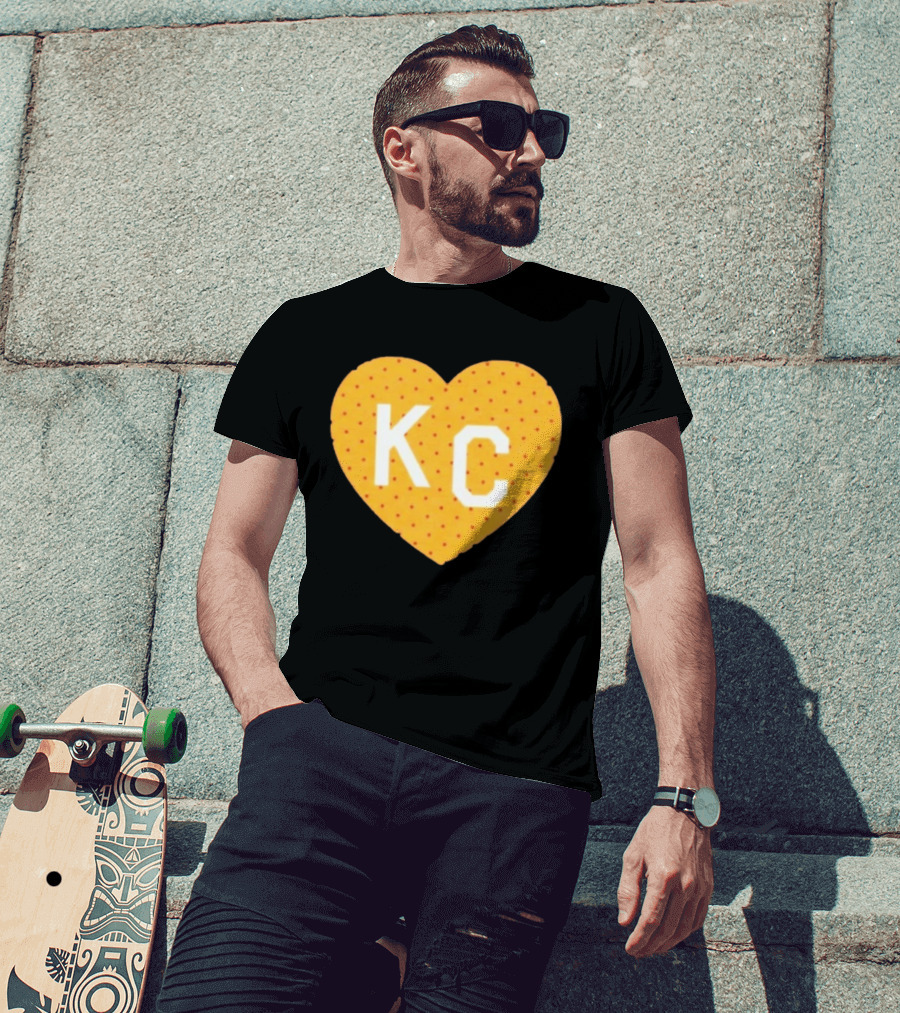 Kansas City Chiefs KC Heart Polka Dot Fan T-Shirt