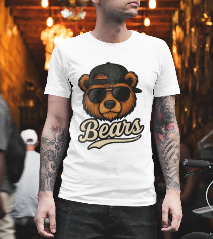 Chicago Bears Cool Bear In Sunglasses And Cap T-Shirt
