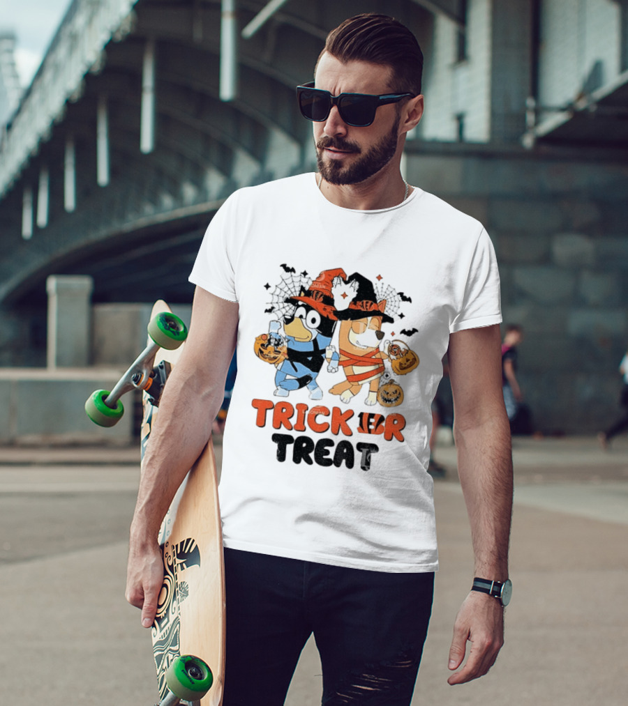 Philadelphia Eagles Bluey Trick Or Treat Halloween Character Costumes T-Shirt